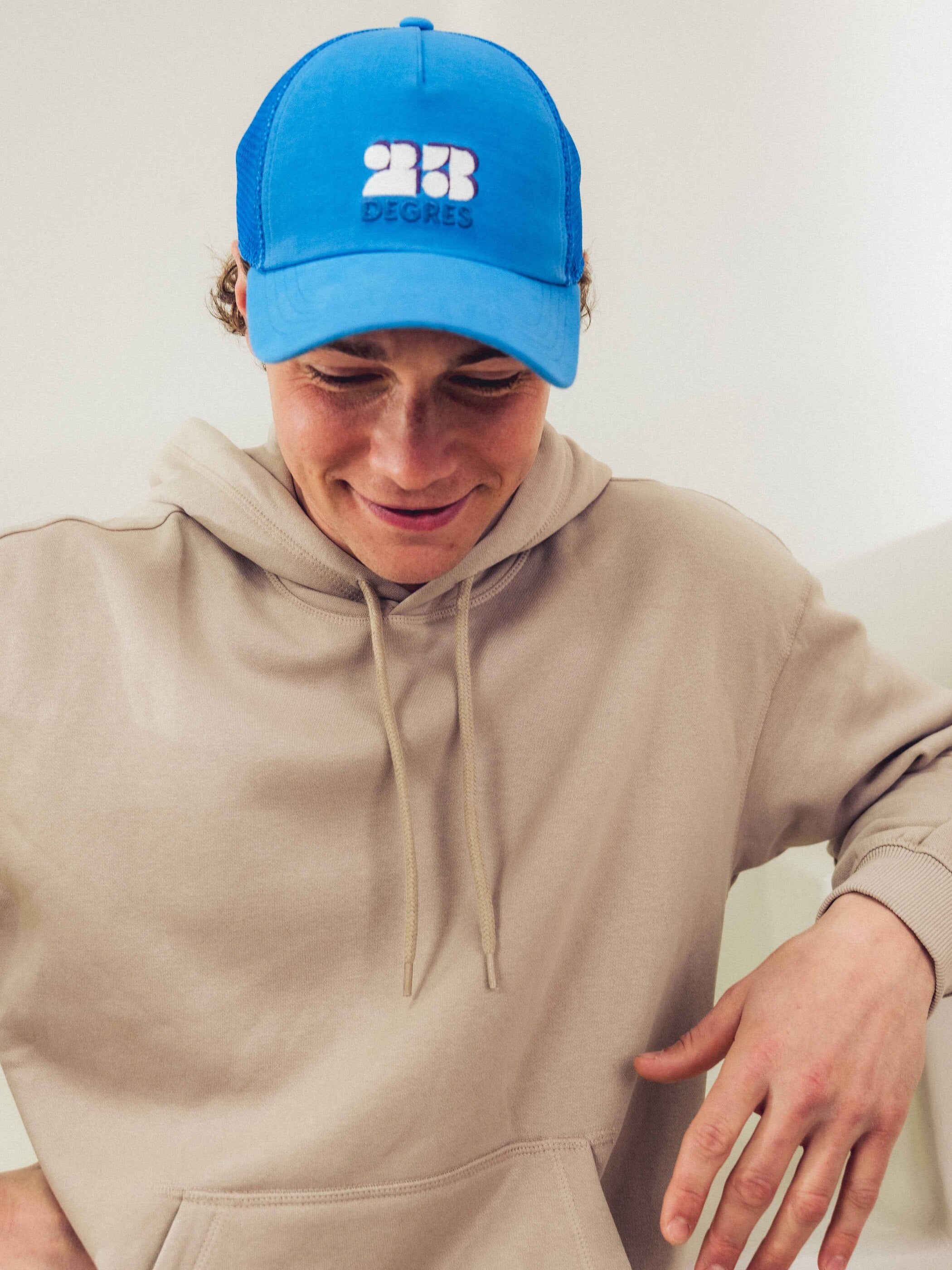 casquette bleue made in Portugal