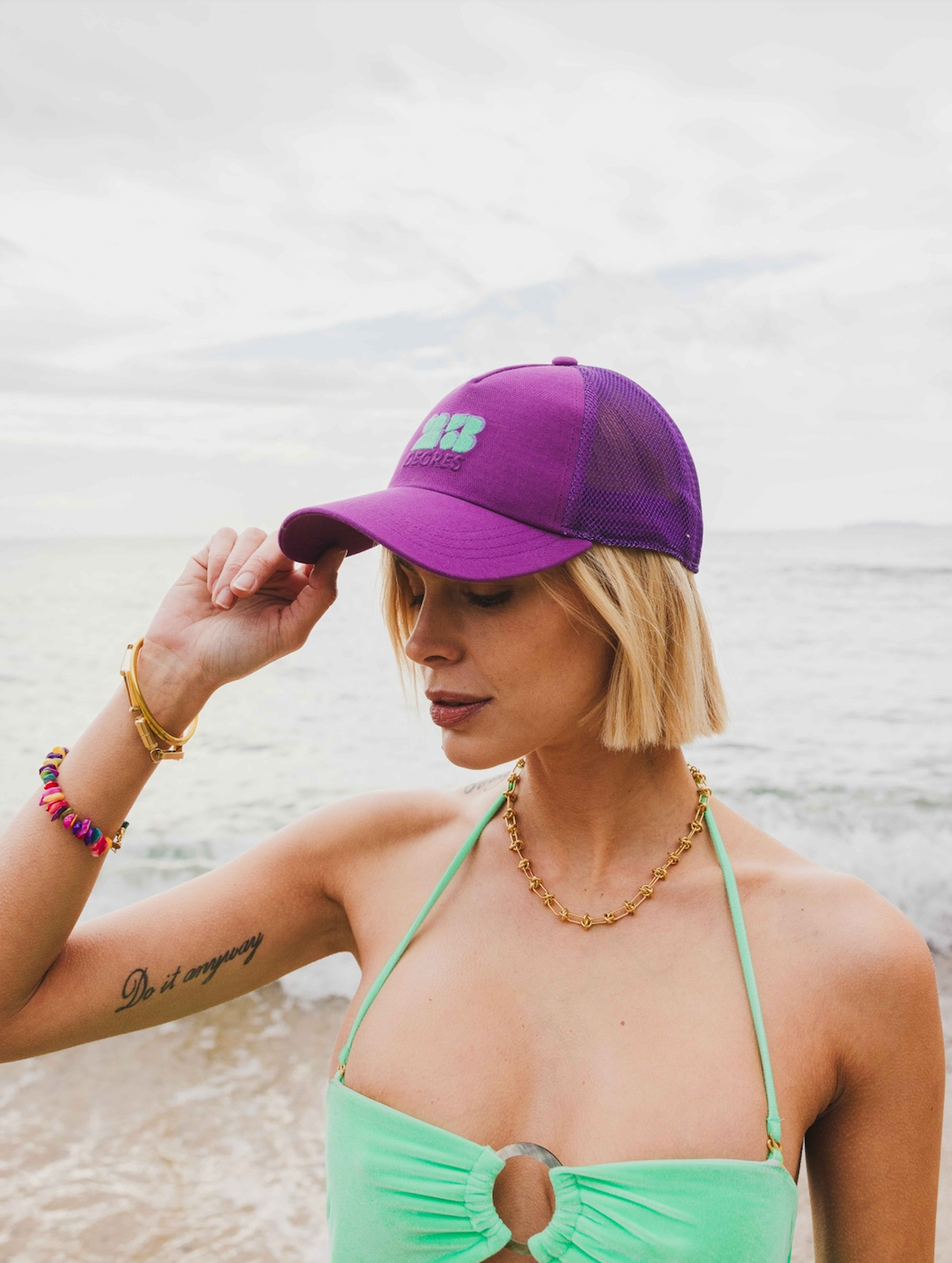 casquette trucker violette