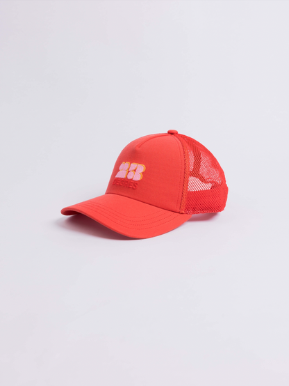 casquette filet rouge